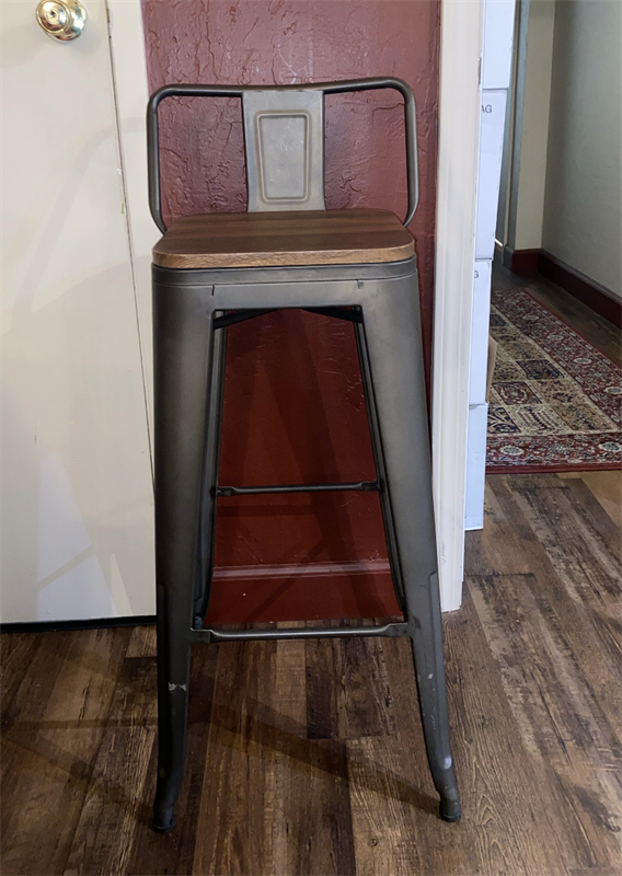 Bar Stool with Back Seat