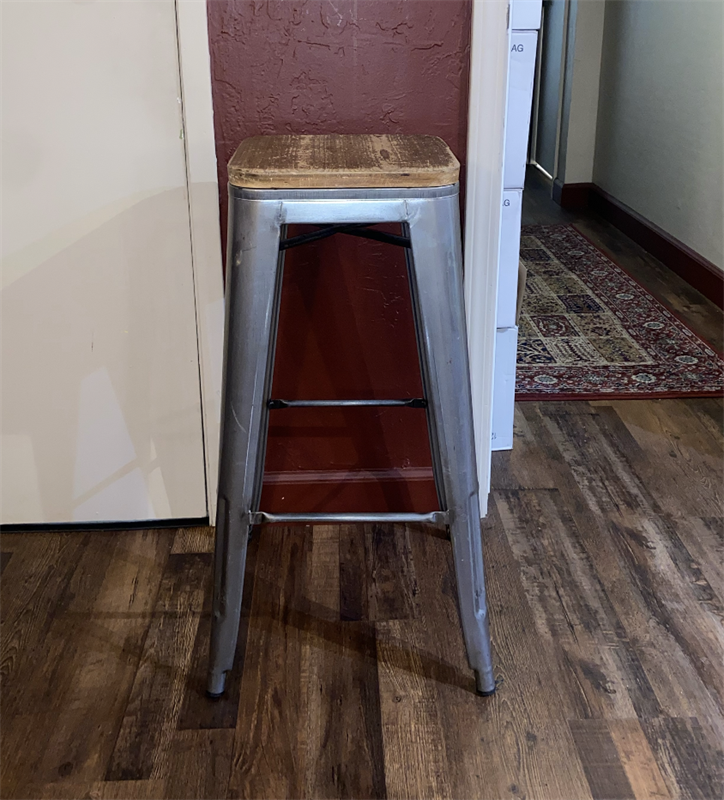 Bar Stool with Wooden Top