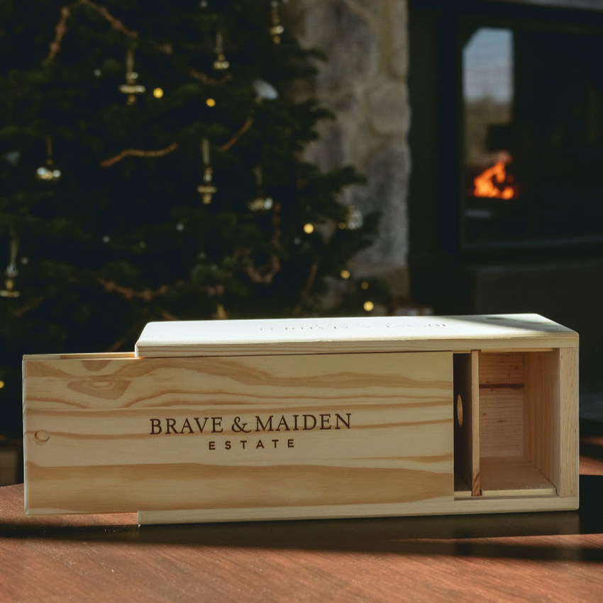 Single-Bottle Pinewood Box