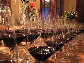 *3.  Cabernet Compendium  - 6 Bottle Collection