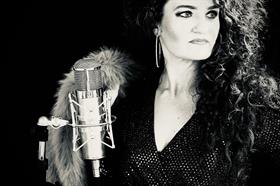 02/13/2026 - Pre-Valentine’s Show with Sarah Tweet (of previous Jewel Tones performances) - Timeless - An Enchanted Evening