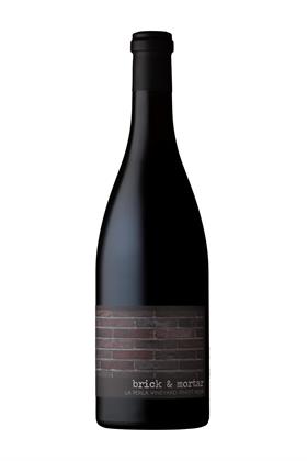 2017 La Perla Vineyard Pinot Noir - Library Release