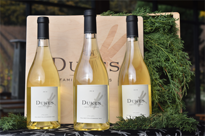 3 PK Gift / Logo Box -  Pearl Chardonnay Vertical - 2014, 2015, 2016