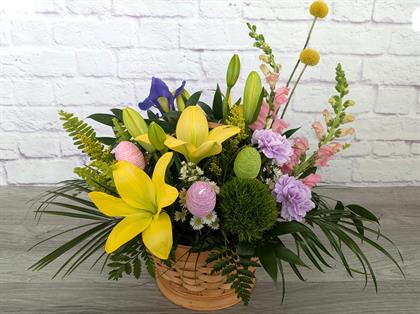 Bloom n' Sip: Easter Basket