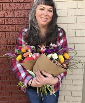 "Step Into Spring" Flower Class - Vase Supplied