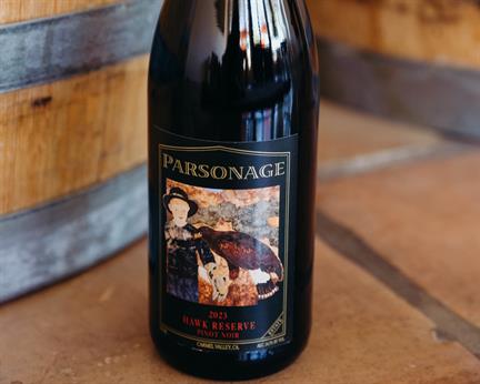 2023 Reserve Hawk Pinot Noir
