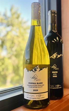 Telaya October Wine Set