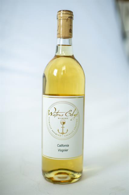 California Viognier Bottle
