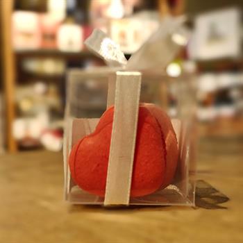 Valentine's Macarons - 2 piece