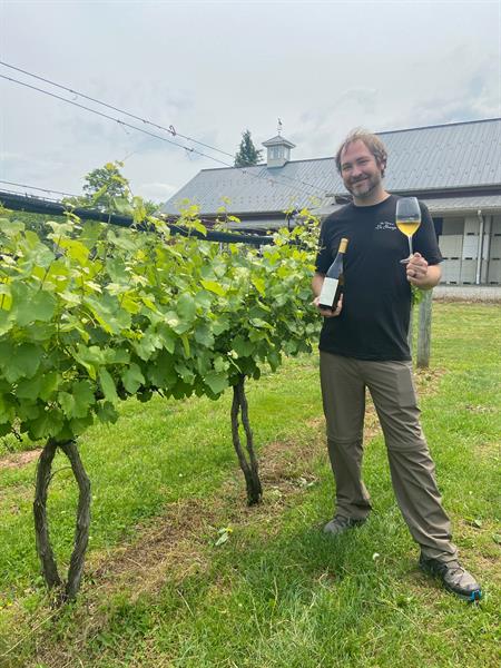 Petit Manseng Vertical Tasting with the Winemaker!